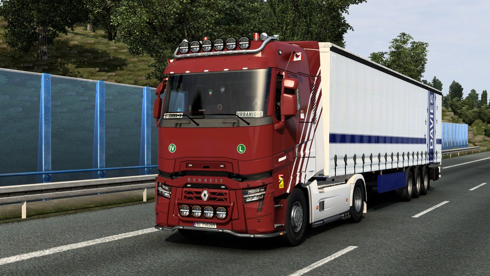 Image by urbanique75