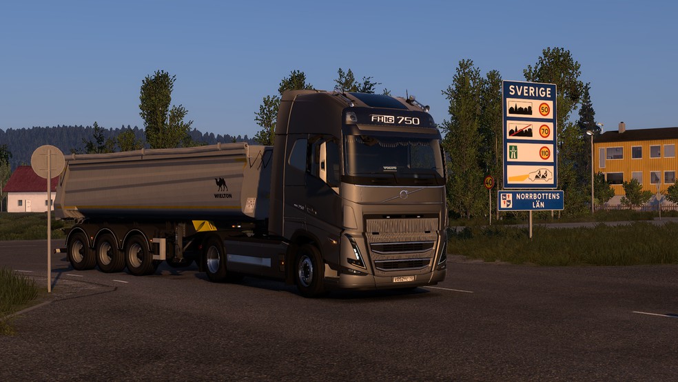 Image by AlexeyWaveD