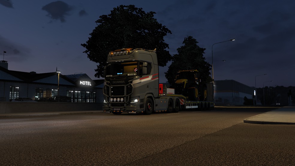 Image by KubsonYouTube