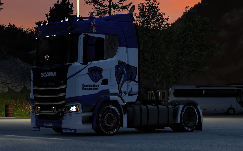 Image by ExtraContinent