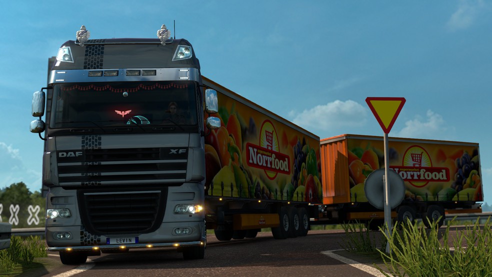 Image by lightninglevin