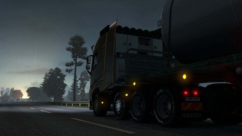 Image by TubewayArmy