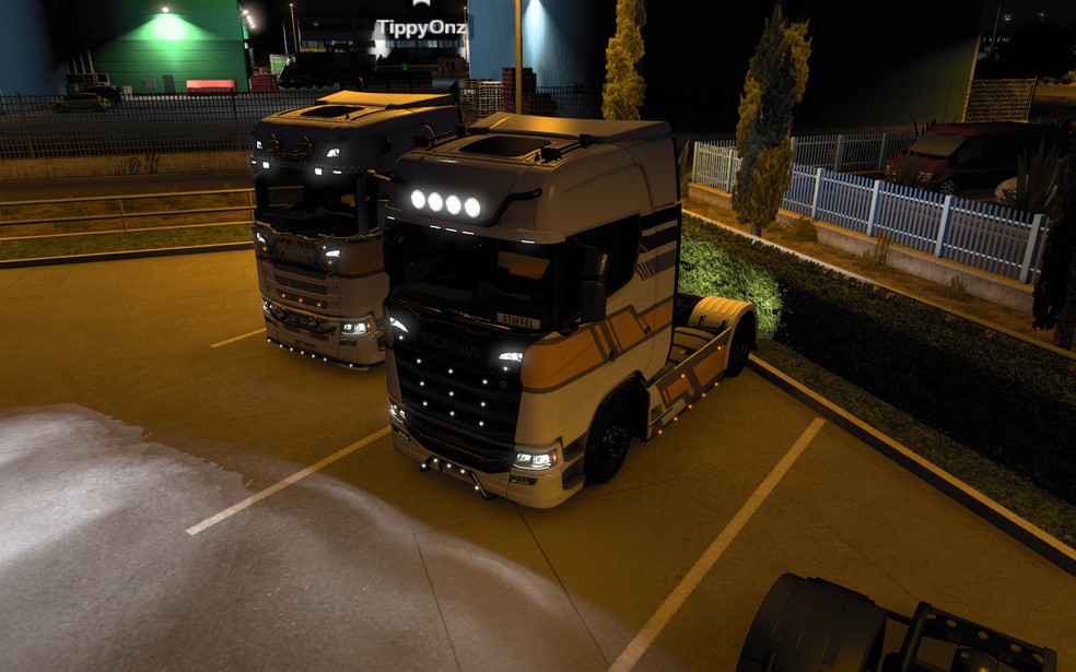 Image by Hollowman001