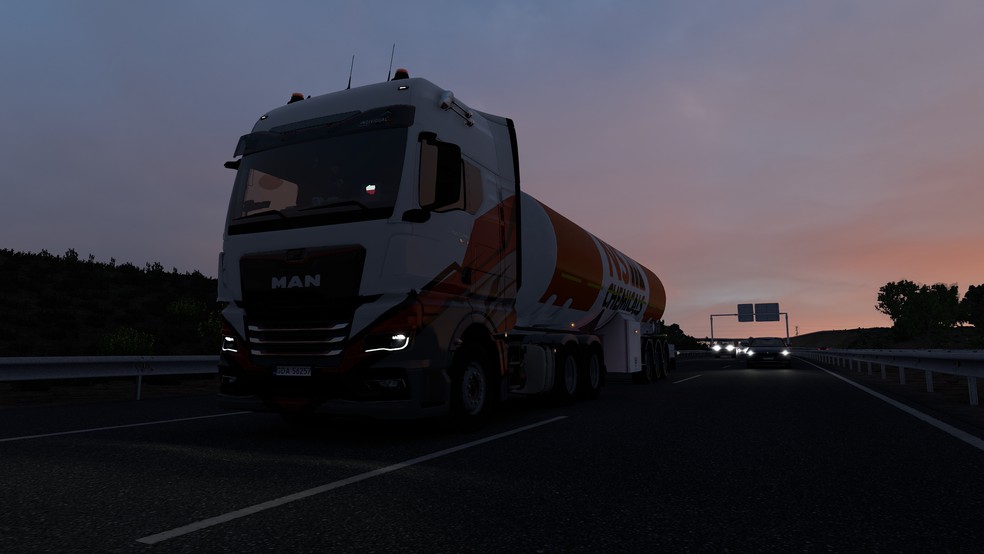 Image by AndroidData