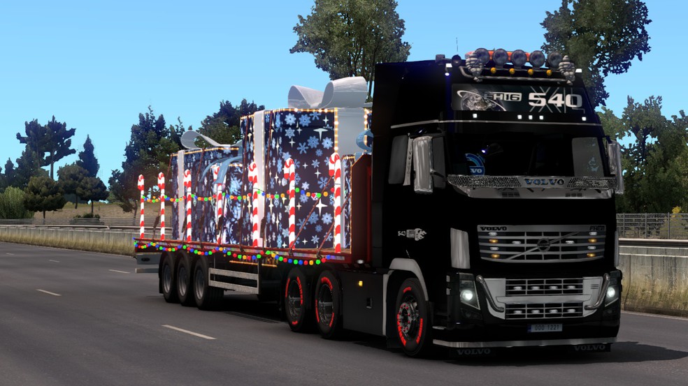 Image by andresbolso11