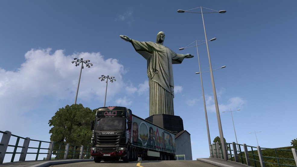 Image by daphnetsutsumi