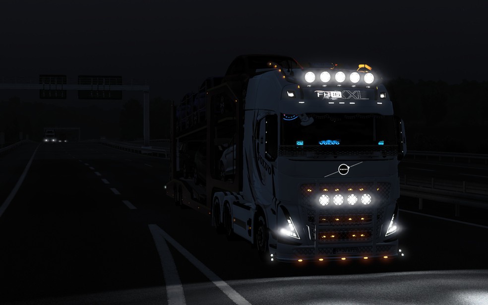 Image by ready2race