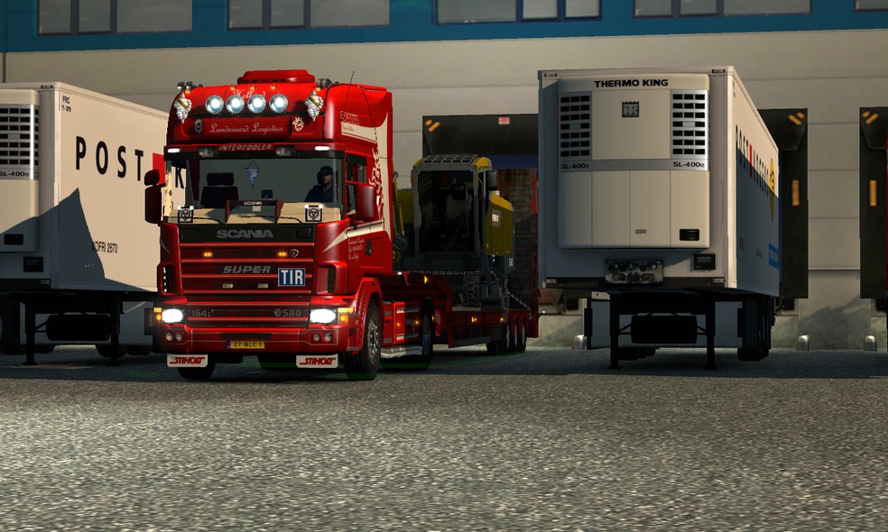 Image by TruckinThom