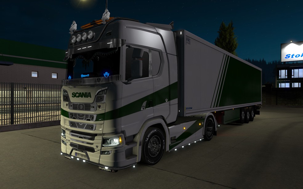 Image by RonSinclair