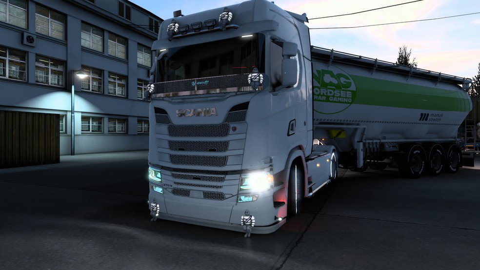 Image by _swibel_mett_