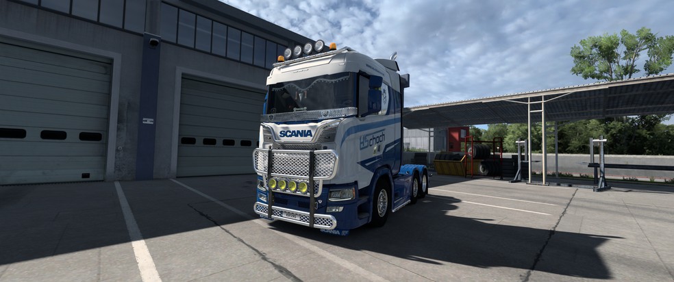 Image by realmoustache