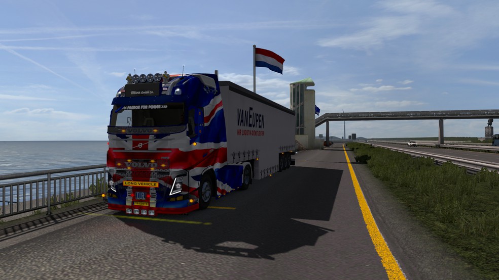 Image by ERIKDEVRIES