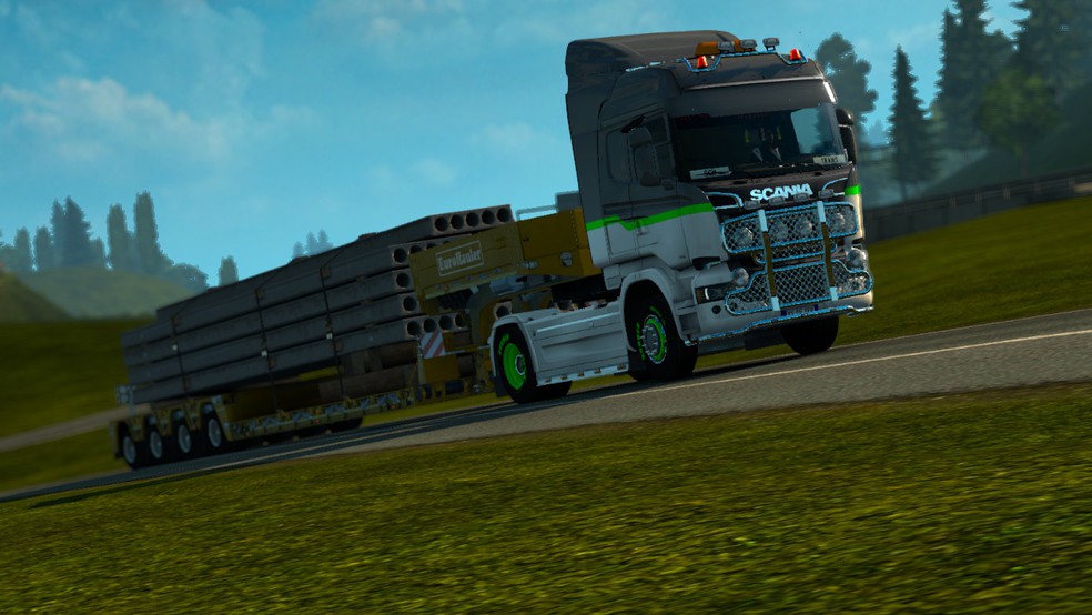 Image by MihaiTeodor