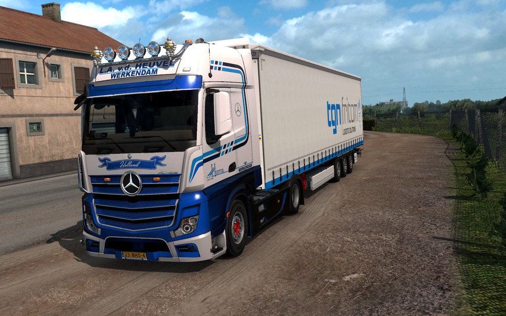 Image by davidbreizh