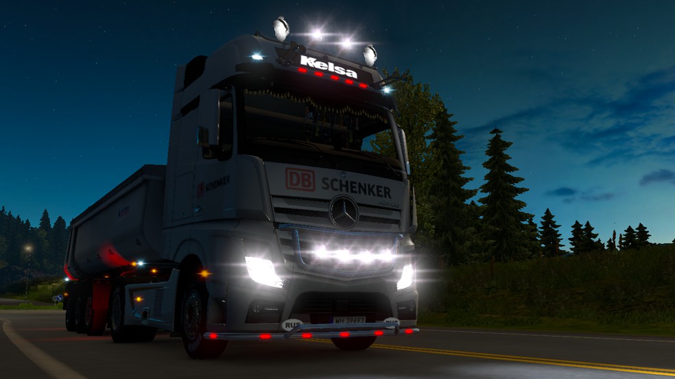 Image by DARKPHANTOMRUS