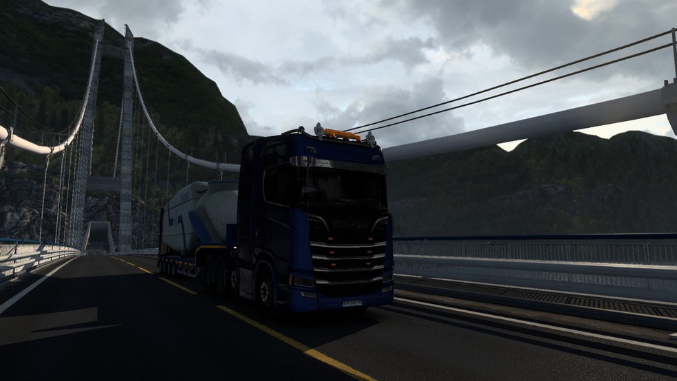 Image by Azhe331