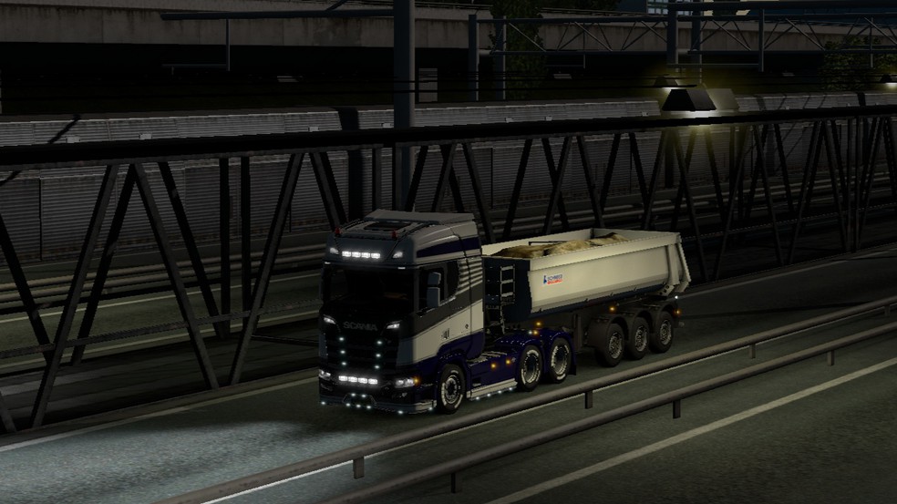 Image by DaveSoethaert