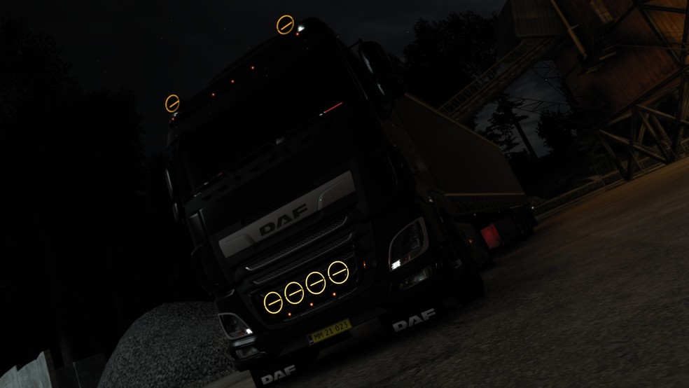 Image by PetersenTrucking