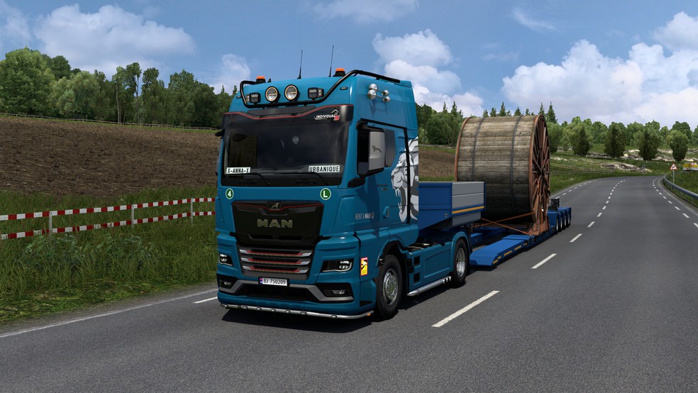 Image by urbanique75