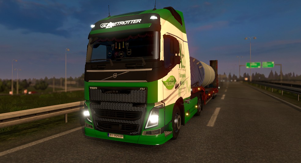 Image by danbyization