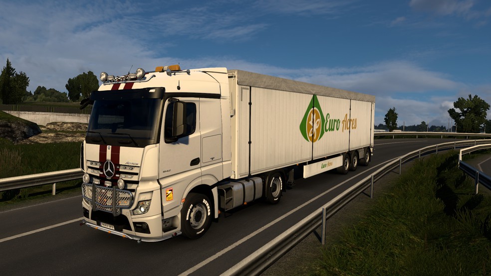 Image by RebelTruckerRace