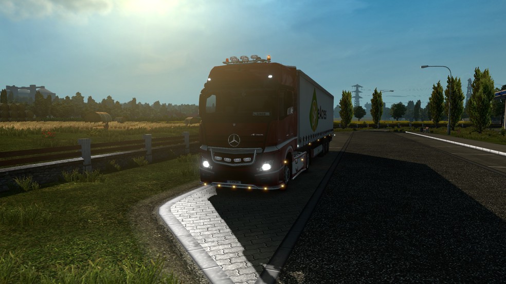 Image by Simkon