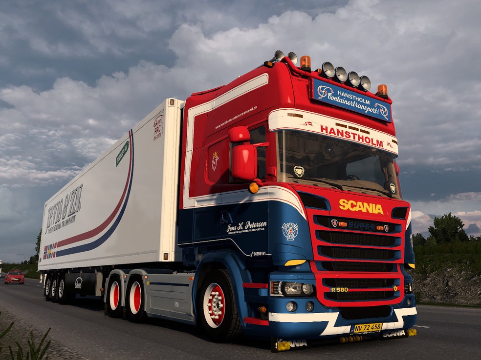 Image by BellingoL