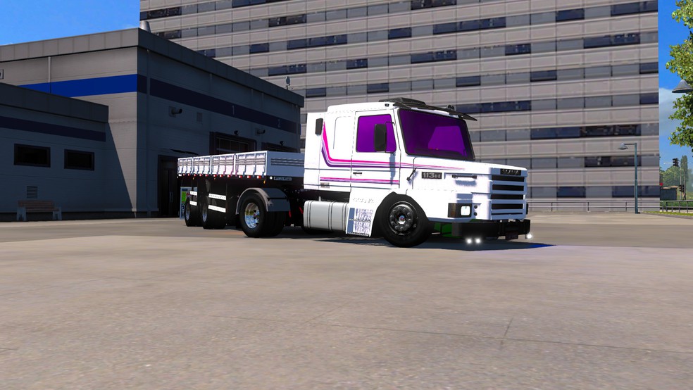 Image by dehmonticelli