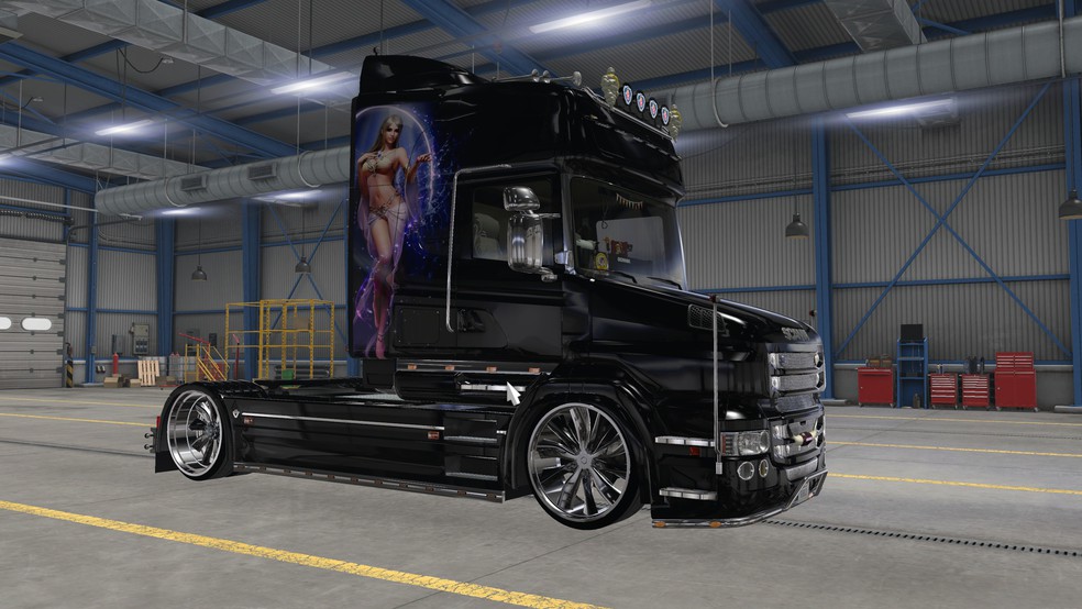 Image by robcolenka923