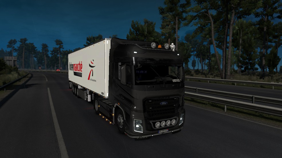 Image by ChienDesBois