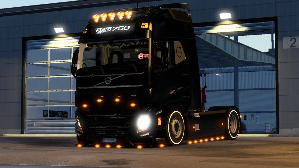 Image by yusuffyeter_