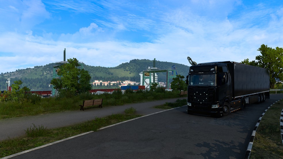 Image by VosHaKar