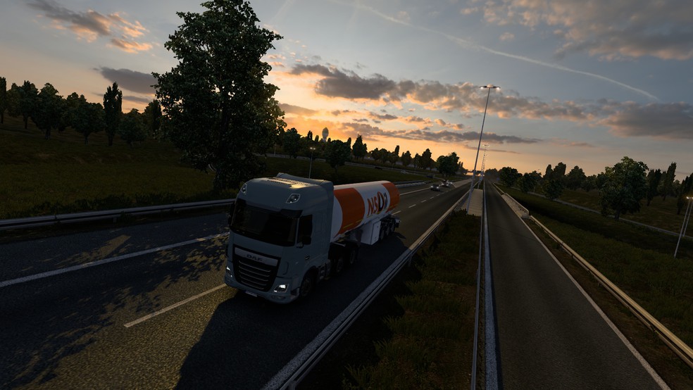 Image by _ItsMonster_