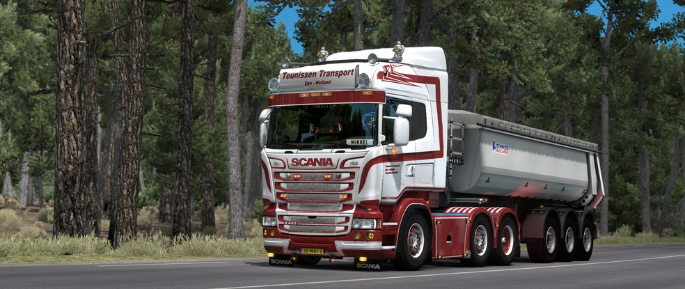 Image by MikkelSmikkel