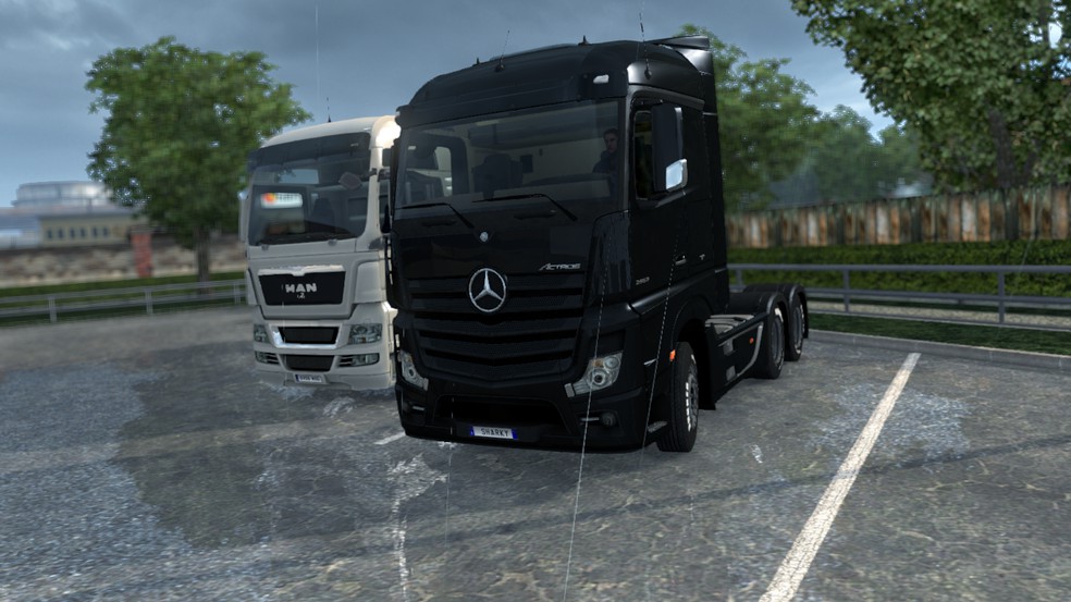 Image by AksenT