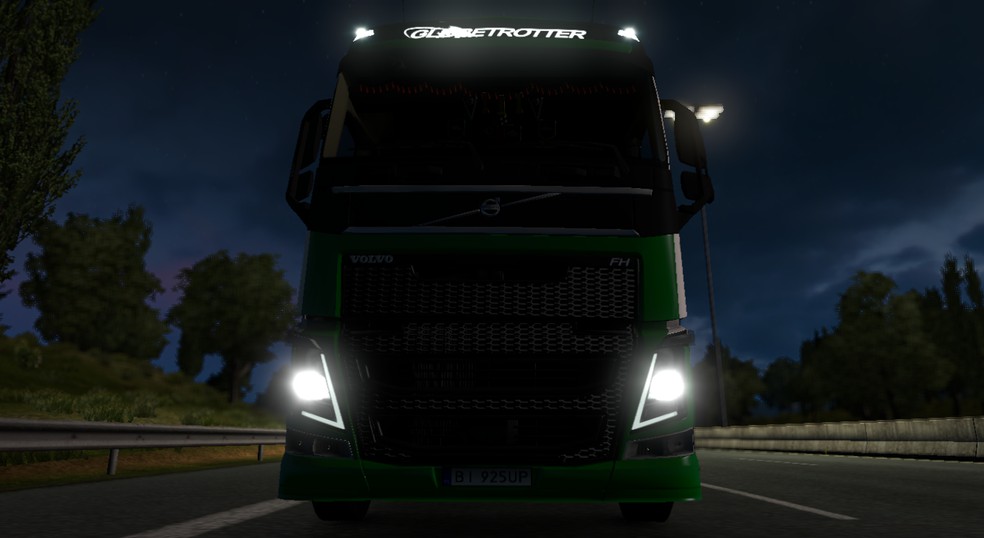 Image by danbyization