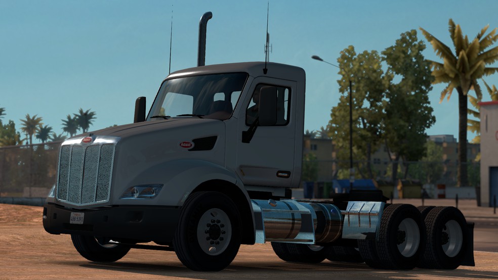 Image by TubewayArmy