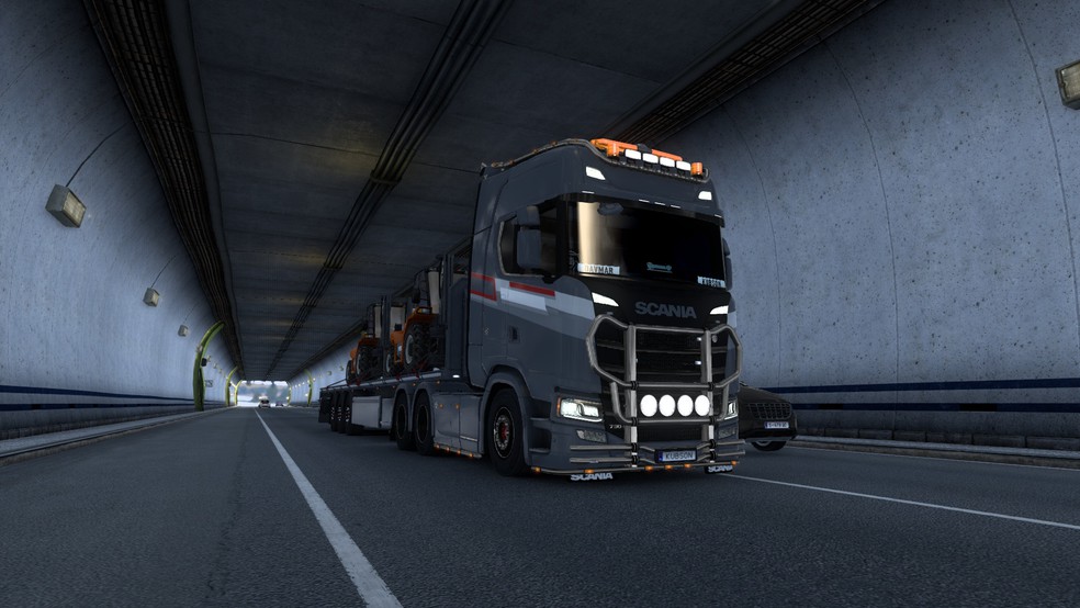 Image by KubsonYouTube