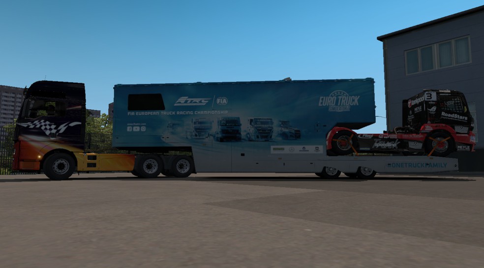 Image by danbyization