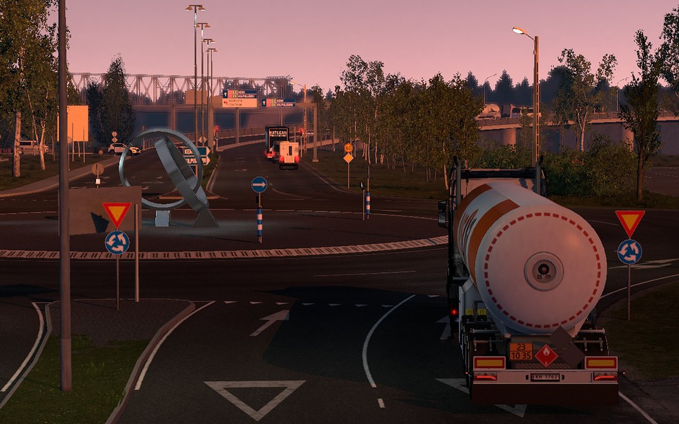 Image by ExtraContinent