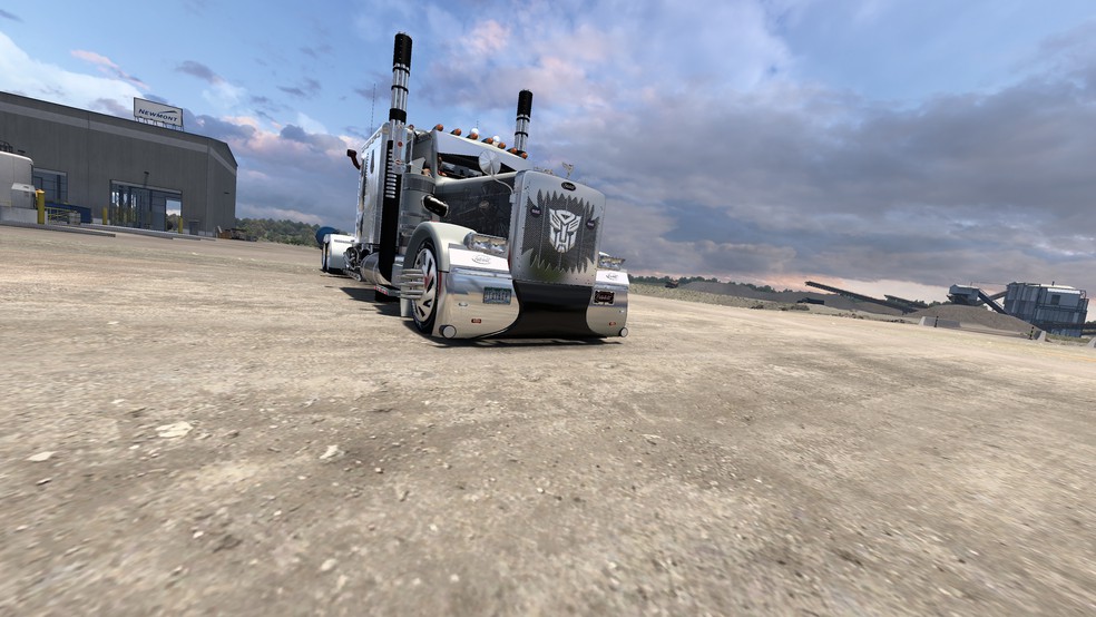 Image by Darrengogtit