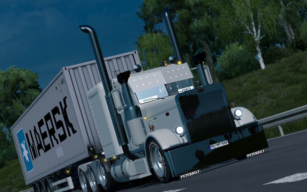 Image by MinimalTango