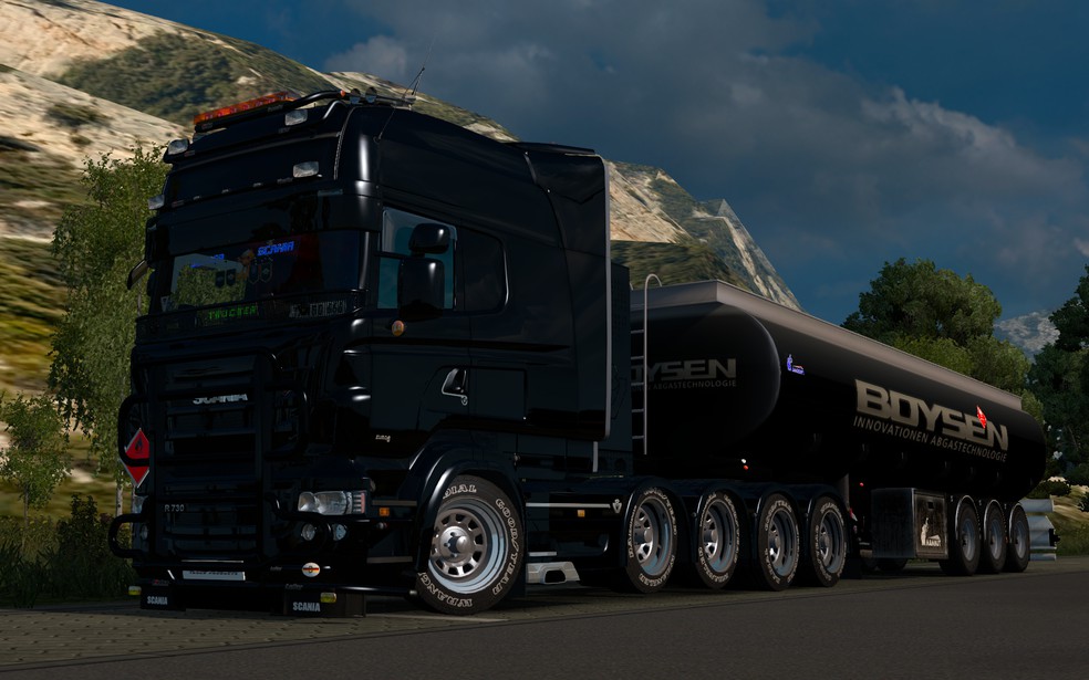 Image by MinimalTango