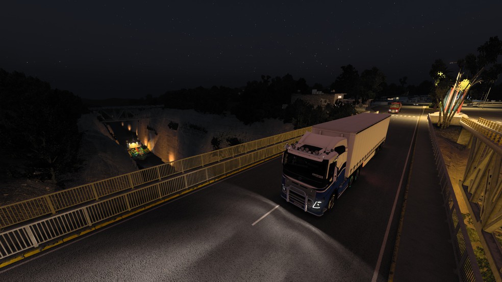 Image by DIAMANTIIS