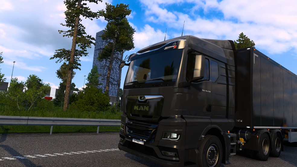 Image by benjaminbalatrin