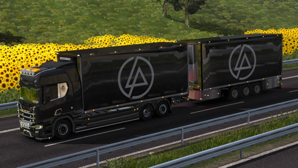 Image by urbanique75