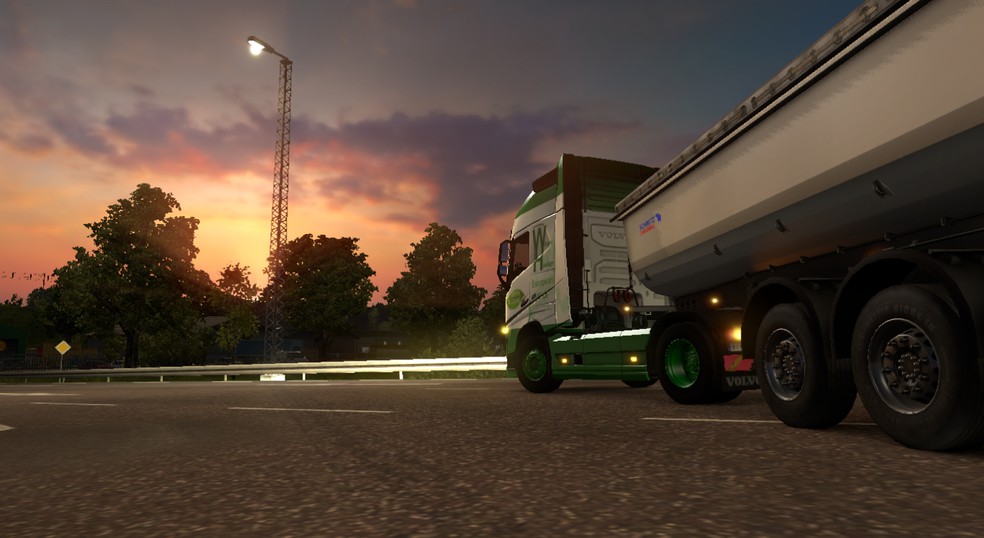 Image by danbyization