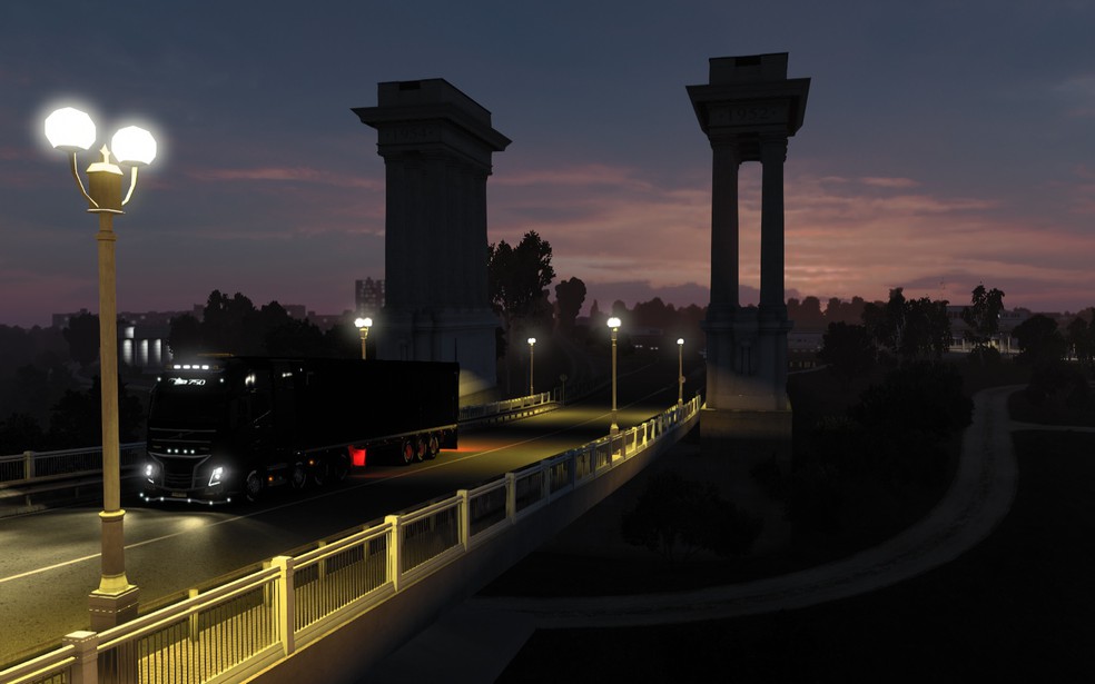 Image by TruckTransSpedi