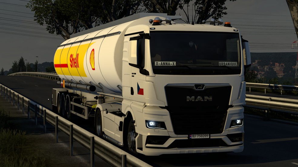 Image by urbanique75