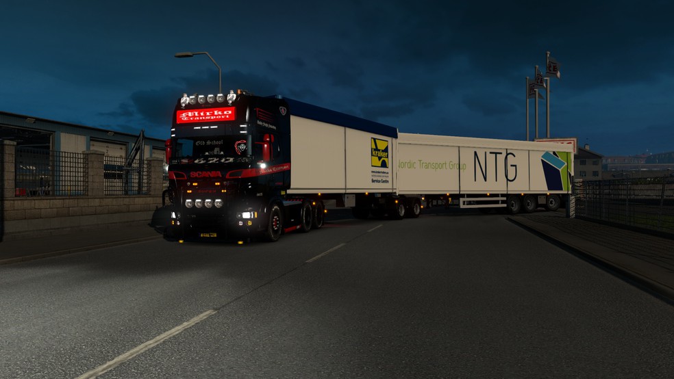 Image by thomasmirko